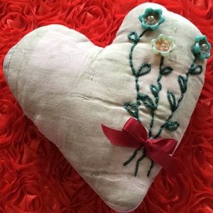 Hand made quilt sachet with lavender essential oil
